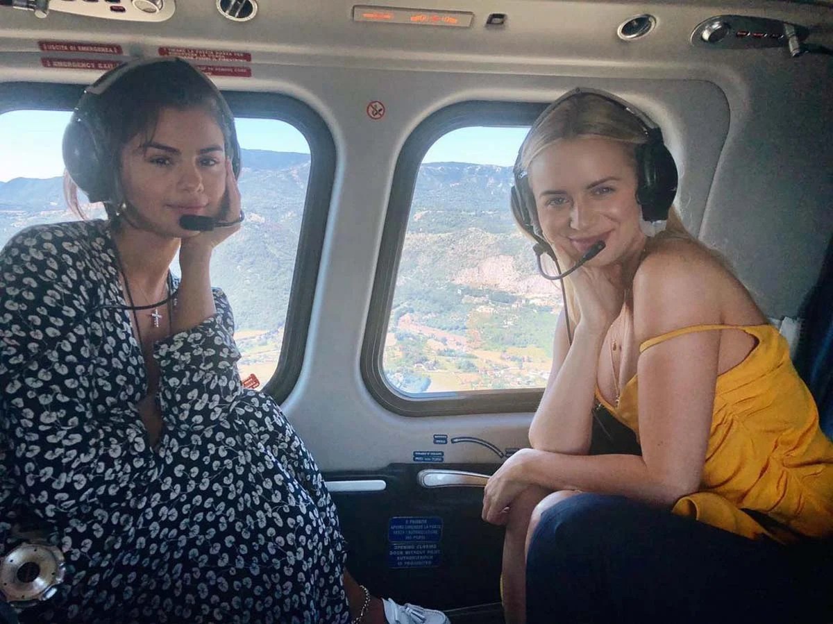 raquelle-stevens-selena-gomez-friendship
