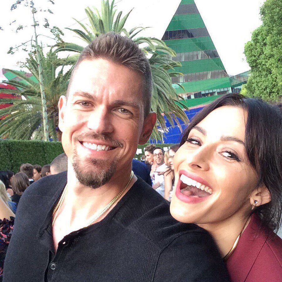 Steve Howey and Sarah Shahi- The Way They Were - 565