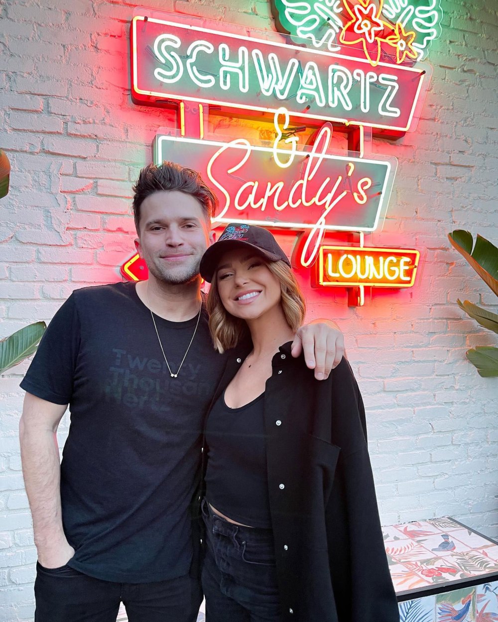 Vanderpump Rules' Tom Schwartz Says He and Tom Schwartz Weren't Trying to Stir the Pot After Their Hookup With Schwartz and Sandy's Photo 3