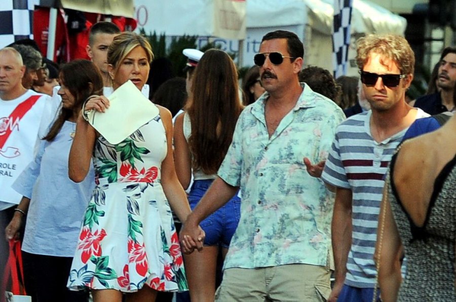 Jennifer Aniston and Adam Sandler's Friendship Through the Years   - 089