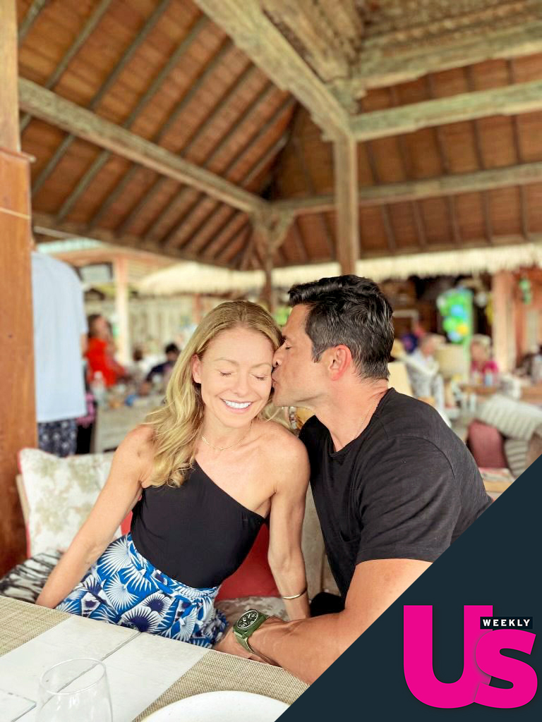 Inside Kelly Ripa and Mark Consuelos' Tropical Getaway Before 1st 'Live' Episode: Photos