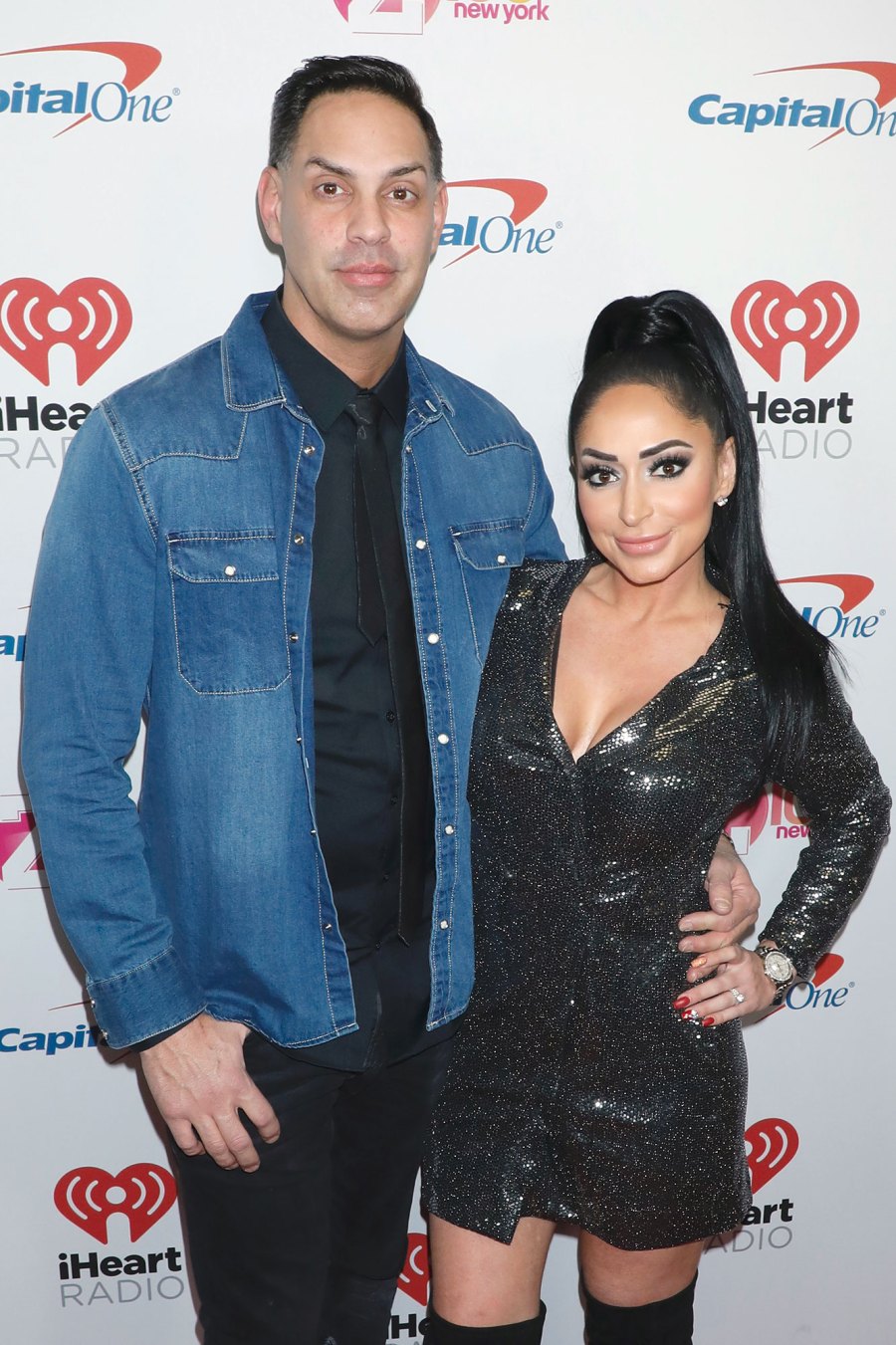 Jersey Shore Angelina Pivarnick Gets Engaged to Vinny Tortorella Chris Larangeira