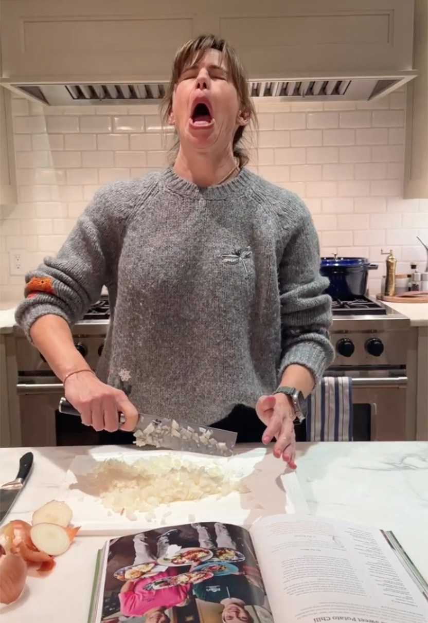 Jennifer Garner's Funniest Food Fails and Recipe Attempts Through the Years