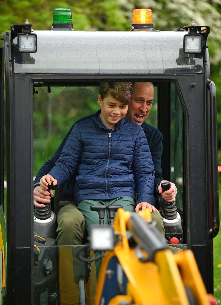 Prince William and Princess Kate 3 Kids Participate in The Big Help Out After Coronation Weekend 12 Prince George