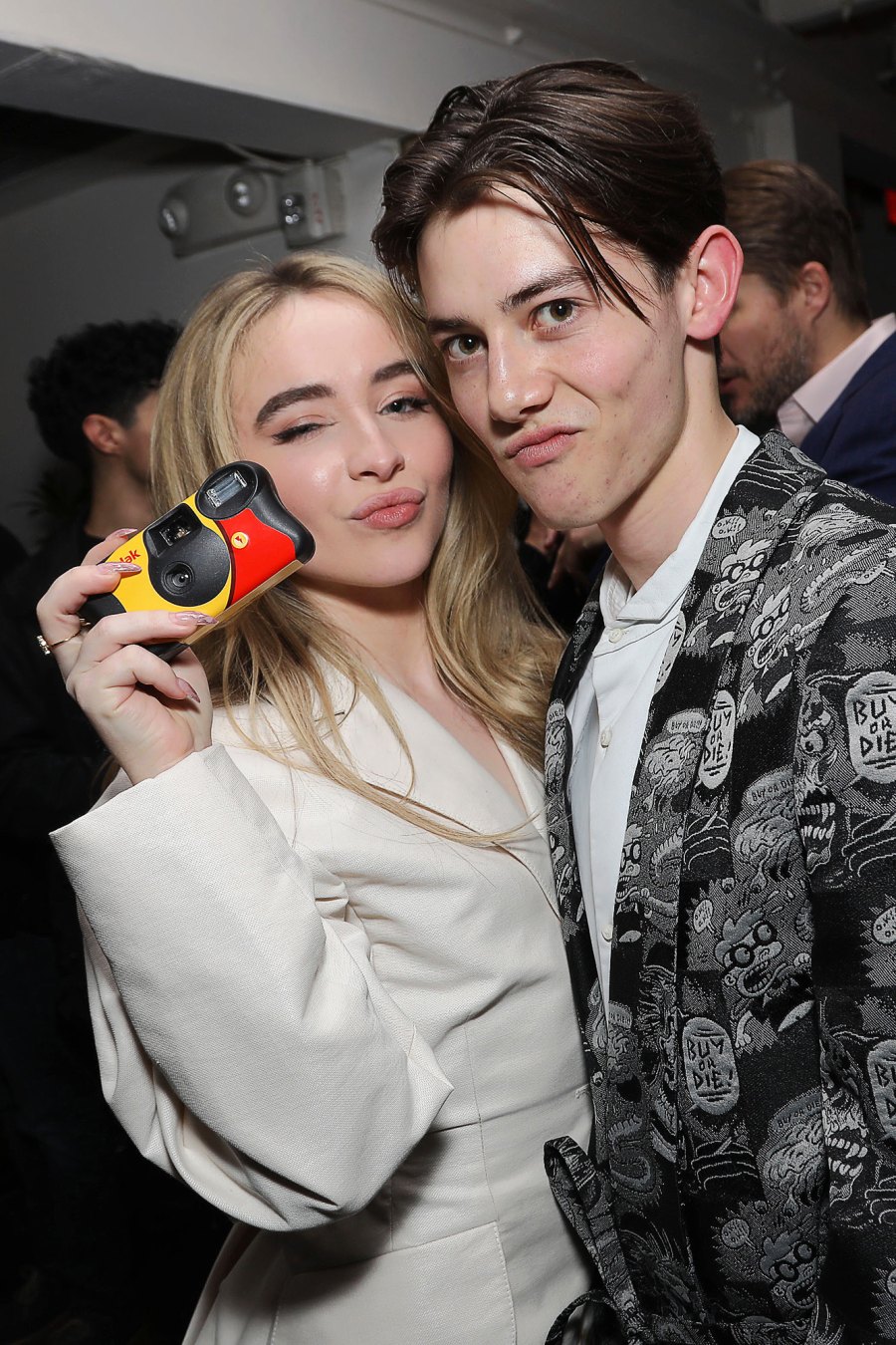 Sabrina-Carpenter-s-Dating-History--Joshua-Bassett--Dylan-O-Brien-and-More -219