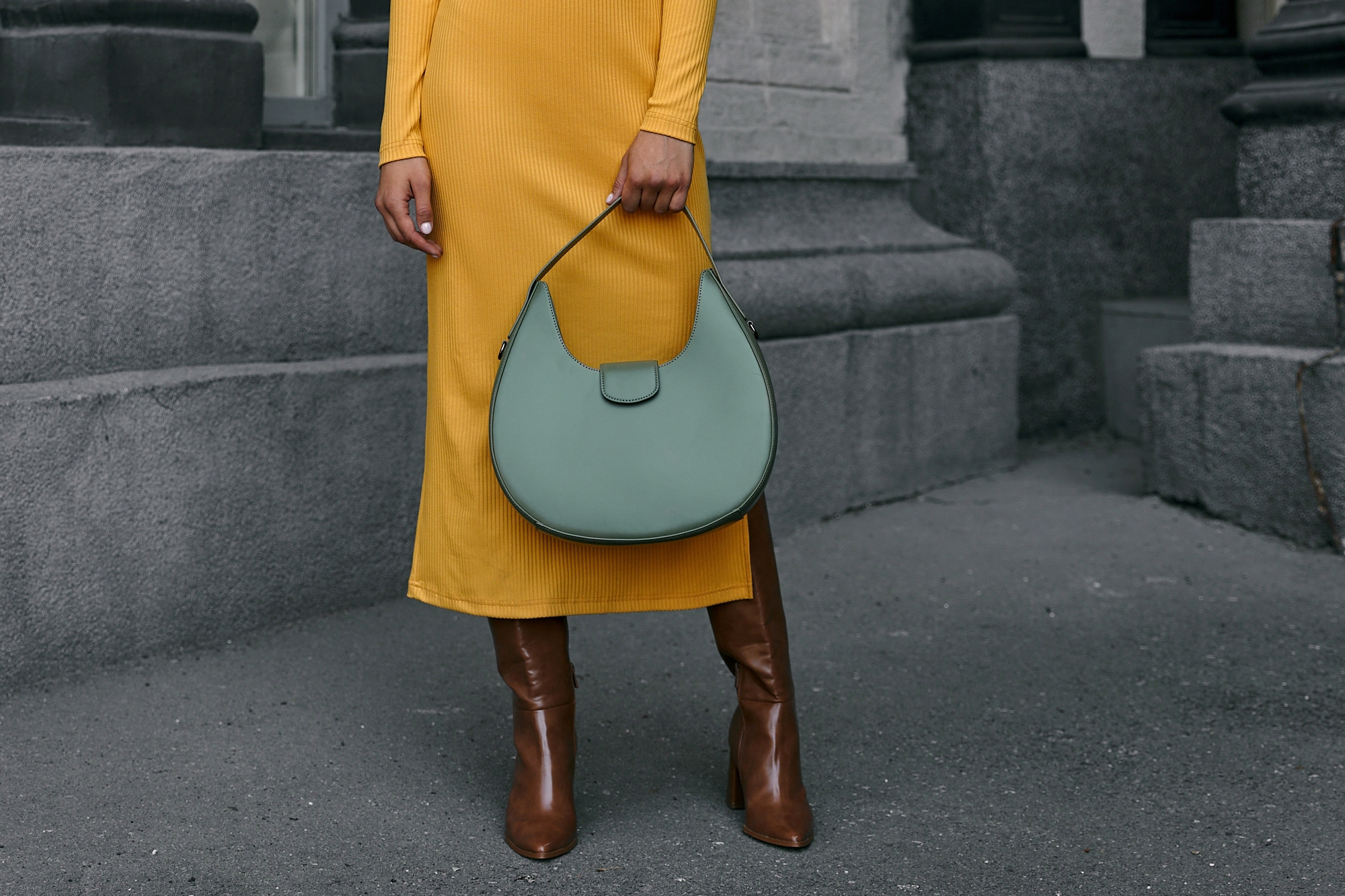 amazon-prime-handbag-deals