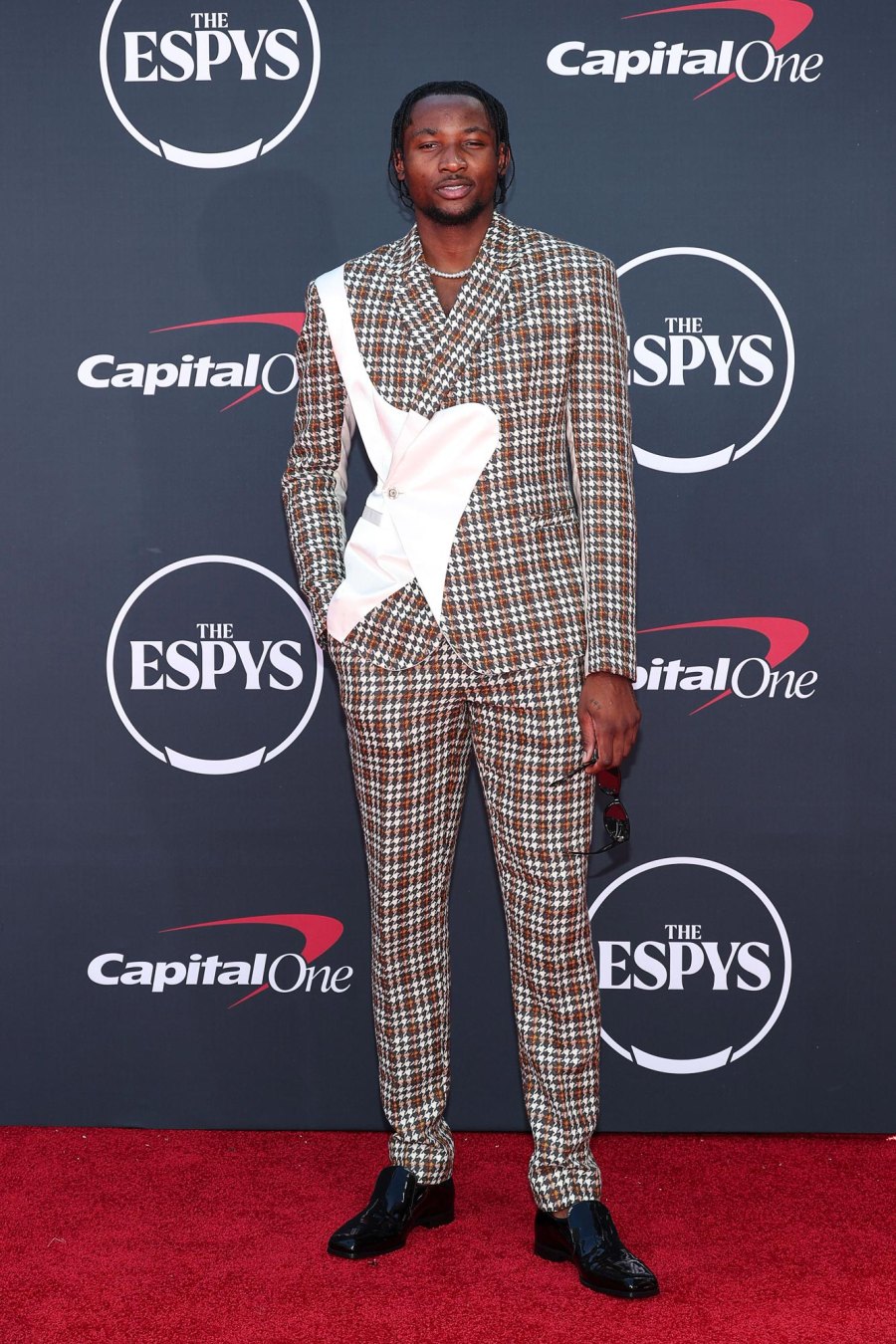 2023 ESPYS Red Carpet Arrivals 291 Jonathan Kuminga