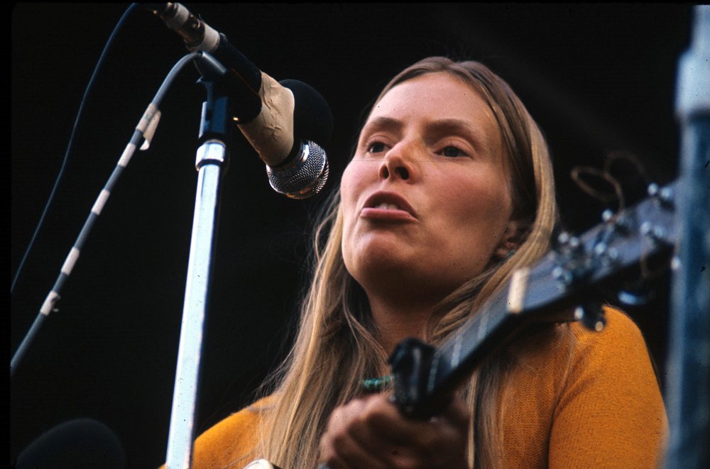 Joni Mitchell, Iconic Singer-Songwriter, Hospitalized After Being Found Unconscious: Report