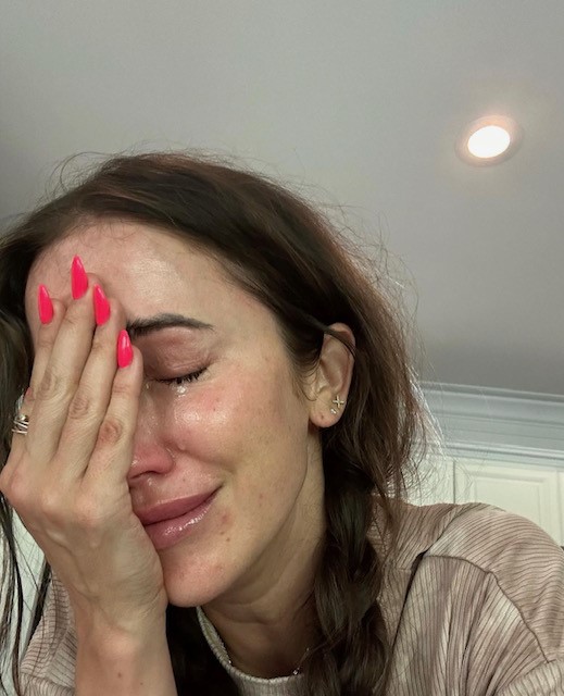 Kaitlyn Bristowe crying selfie