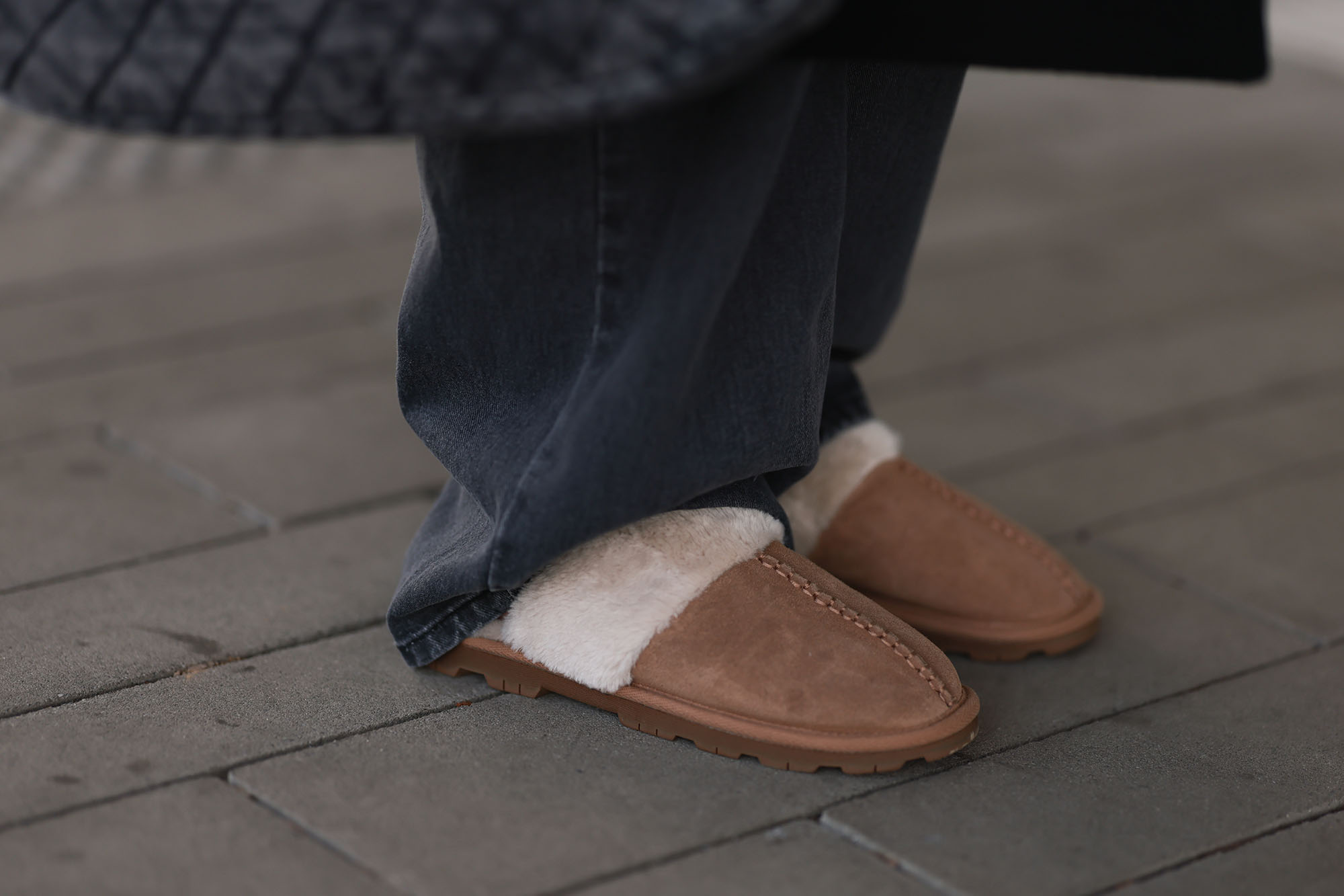 UGG