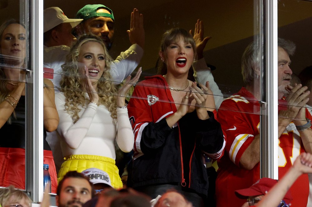 Denver Broncos v Kansas City Chiefs, Taylor Swift and Brittany Mahomes