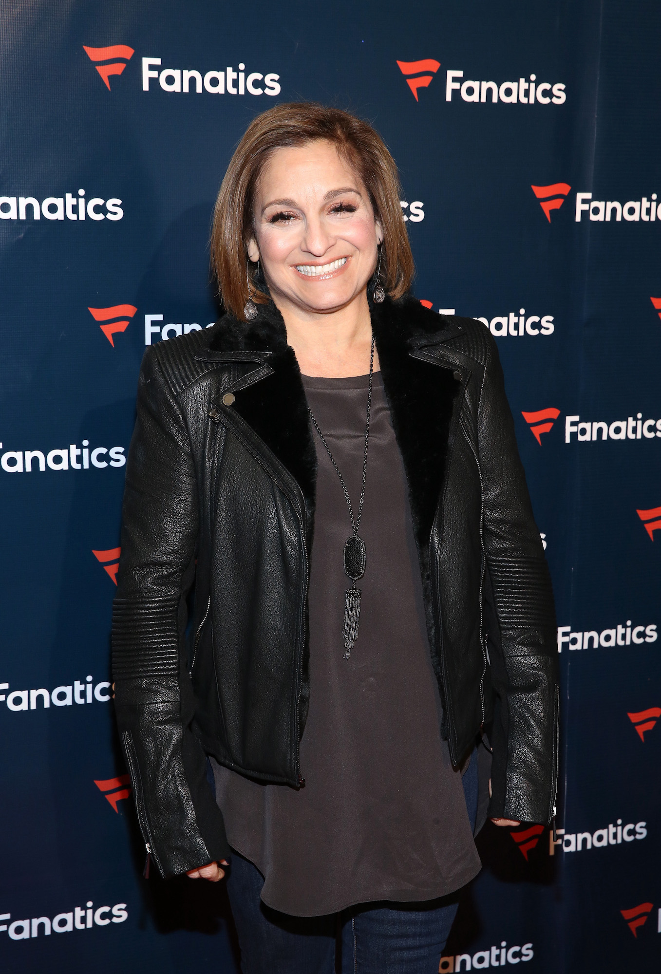 Olympian Mary Lou Retton is Home and In Recovery Mode After Hospital Stay With Pneumonia