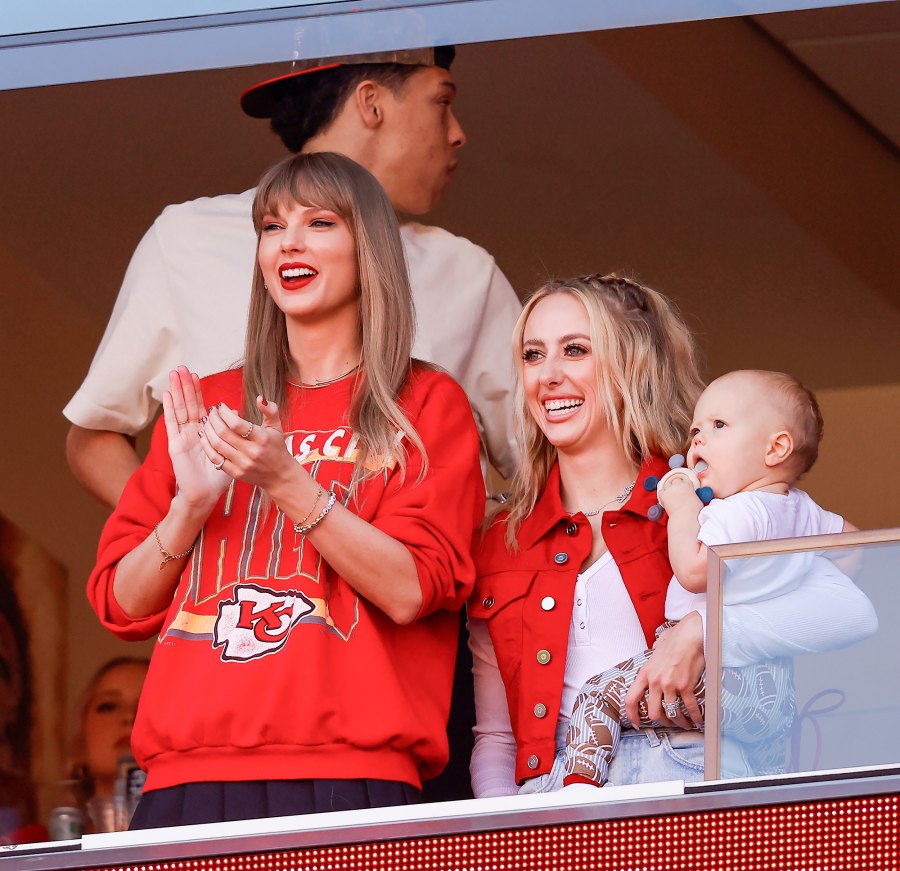 Taylor Swift Stars Who Love Football