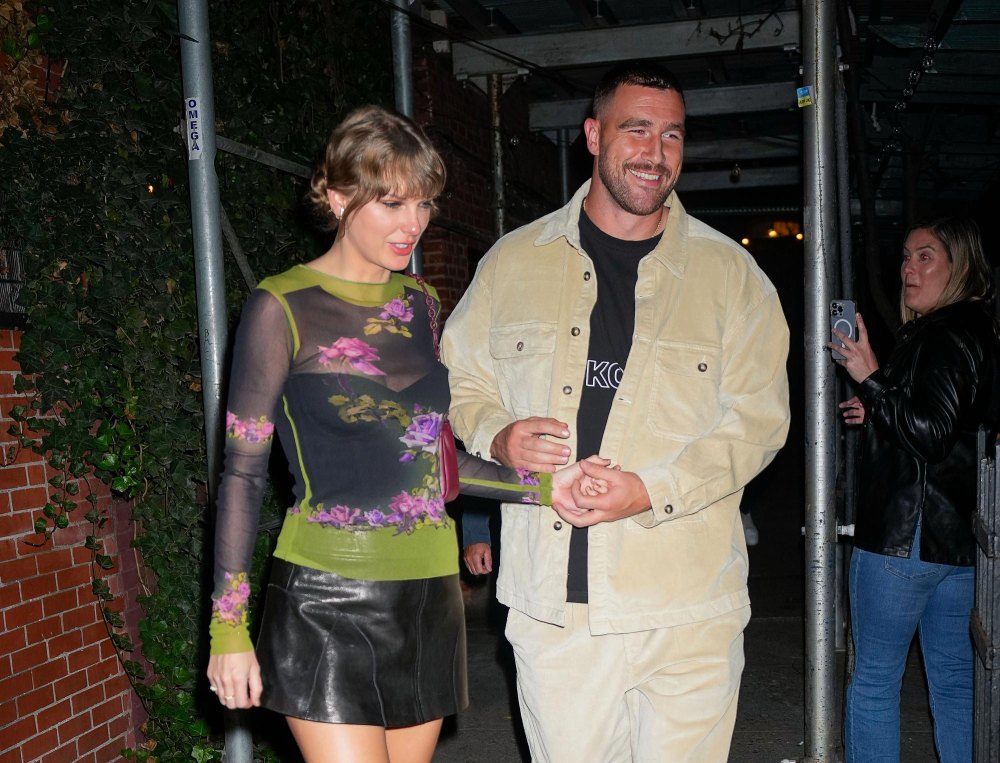 Taylor Swift and Travis Kelce Have an Unexpected Connection Through 1 of His Chiefs Teammates 428