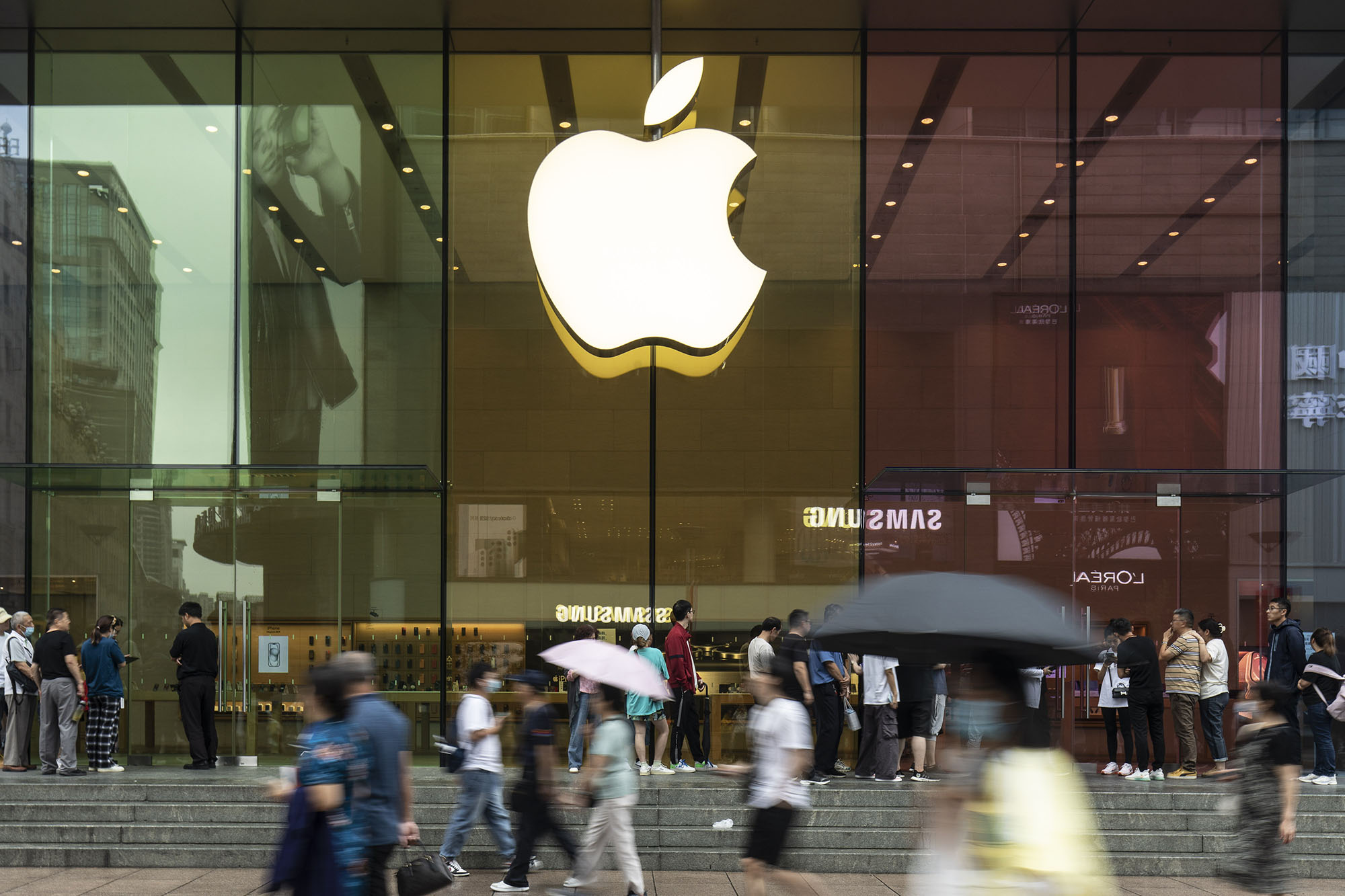 Tourists and Shoppers at Shanghai's Nanjing Road as China Celebrates Mid-Autumn Festival