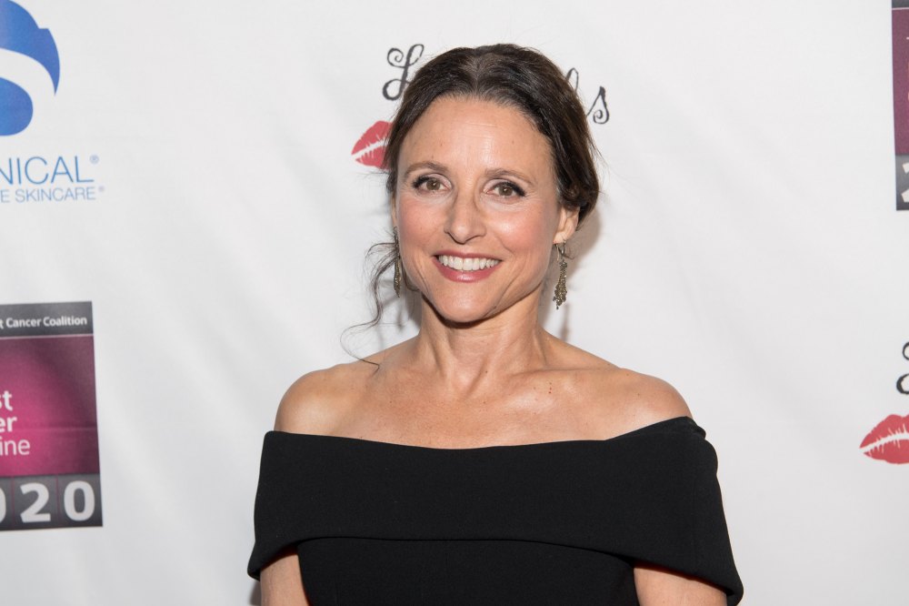 Julia Louis-Dreyfus Says She Laughed at Breast Cancer Diagnosis