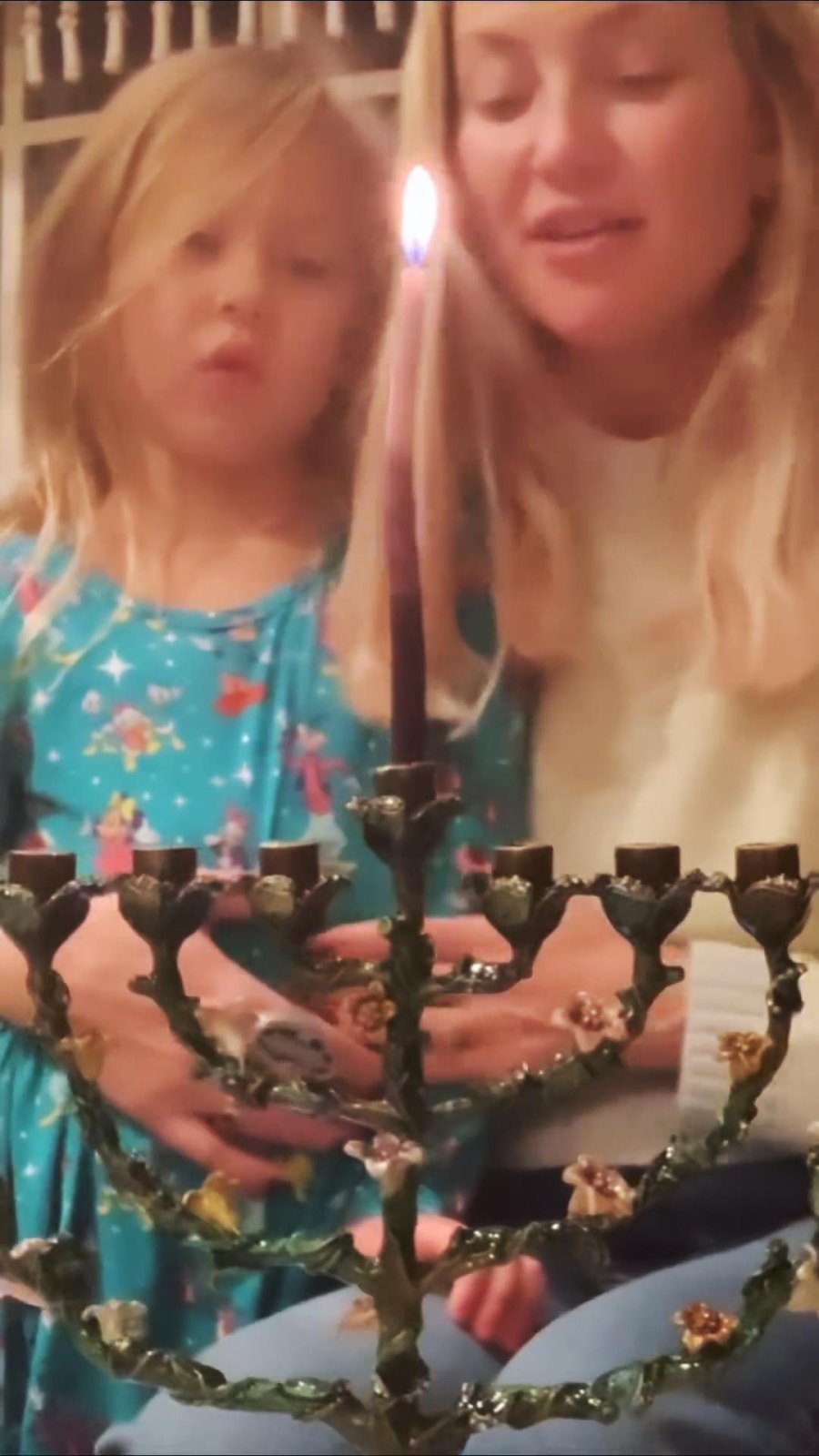 Andy Cohen Beanie Feldstein and More Celebrate Hanukkah 2023 With Menorah Lightings and Latkes 148 Kate Hudson