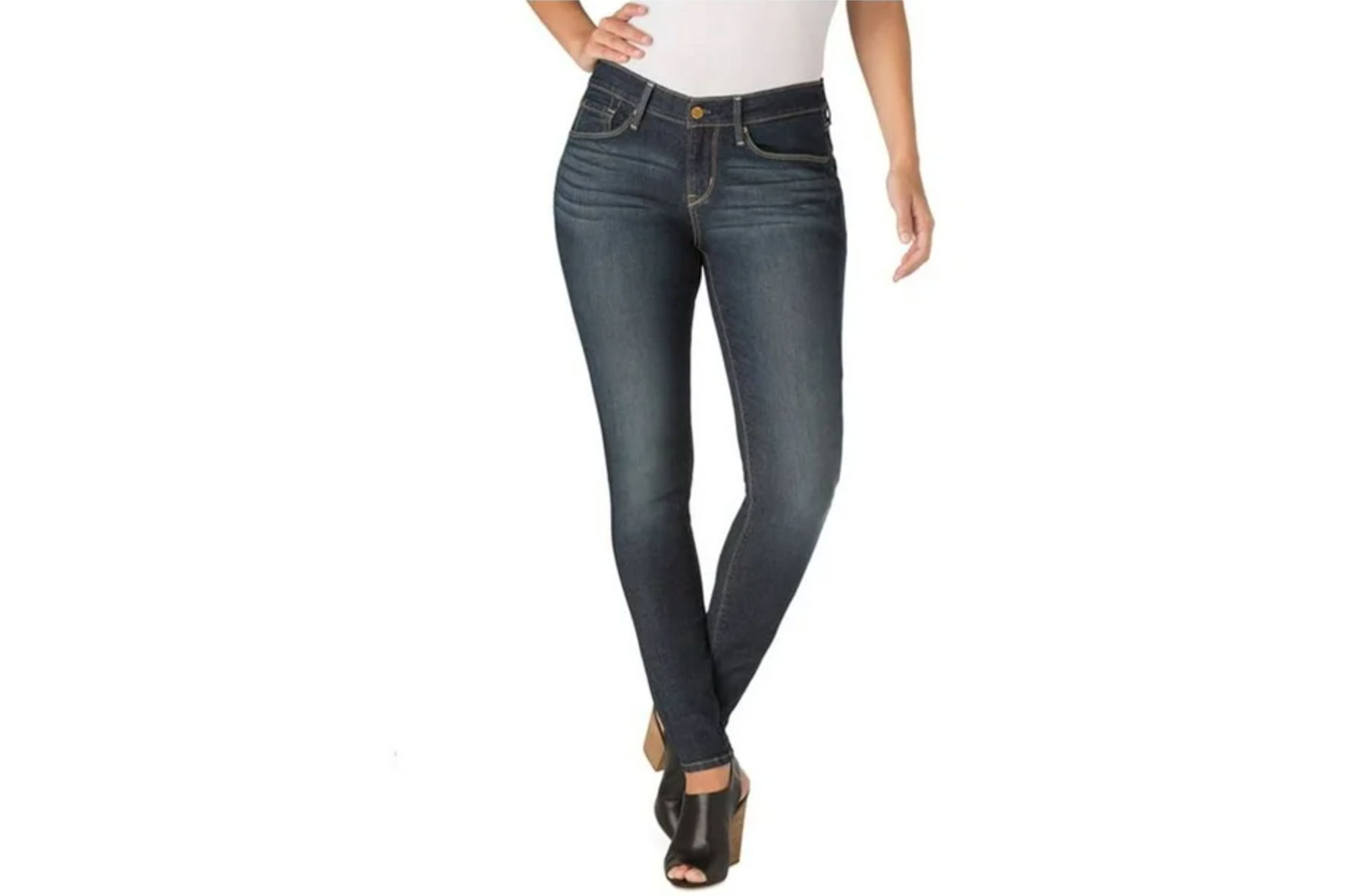Signature by Levi Strauss & Co. Women's Curvy Skinny Jeans