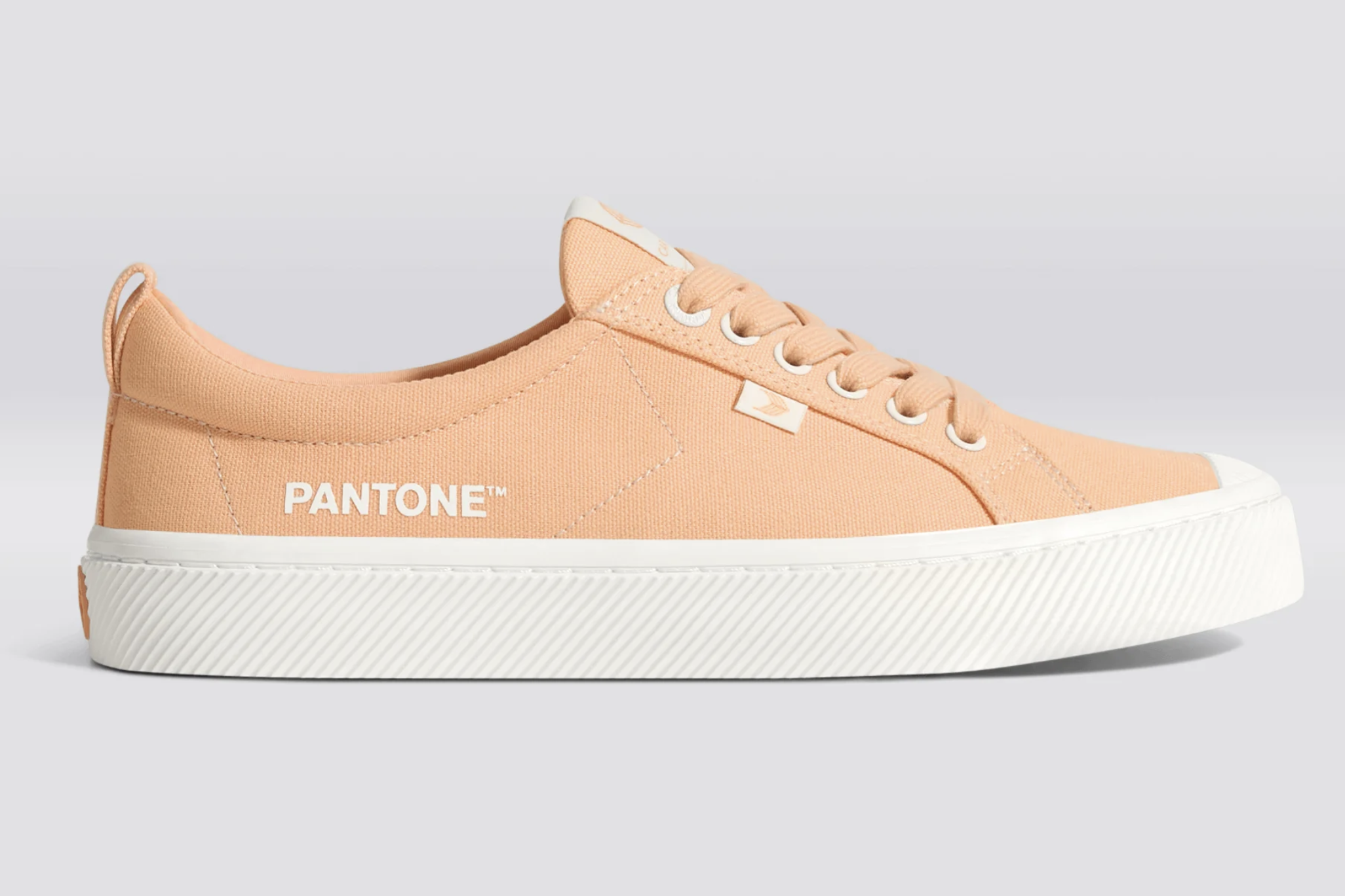 Pantone Cariumas