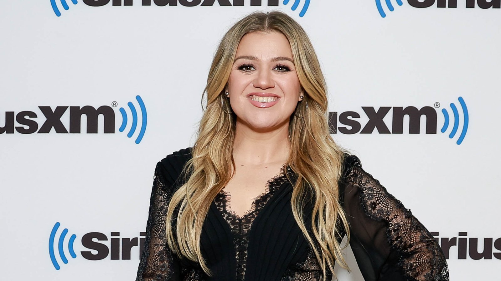 Kelly Clarkson at SiriusXM Studios in NYC on October 16, 2023.