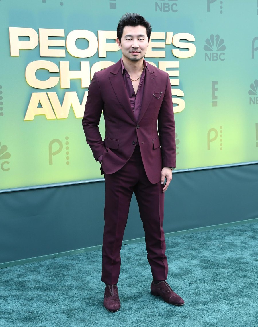 Best Dressed Men at the Peoples Choice Awards Lenny Kravitz Tom Hiddleston Simu Liu and More