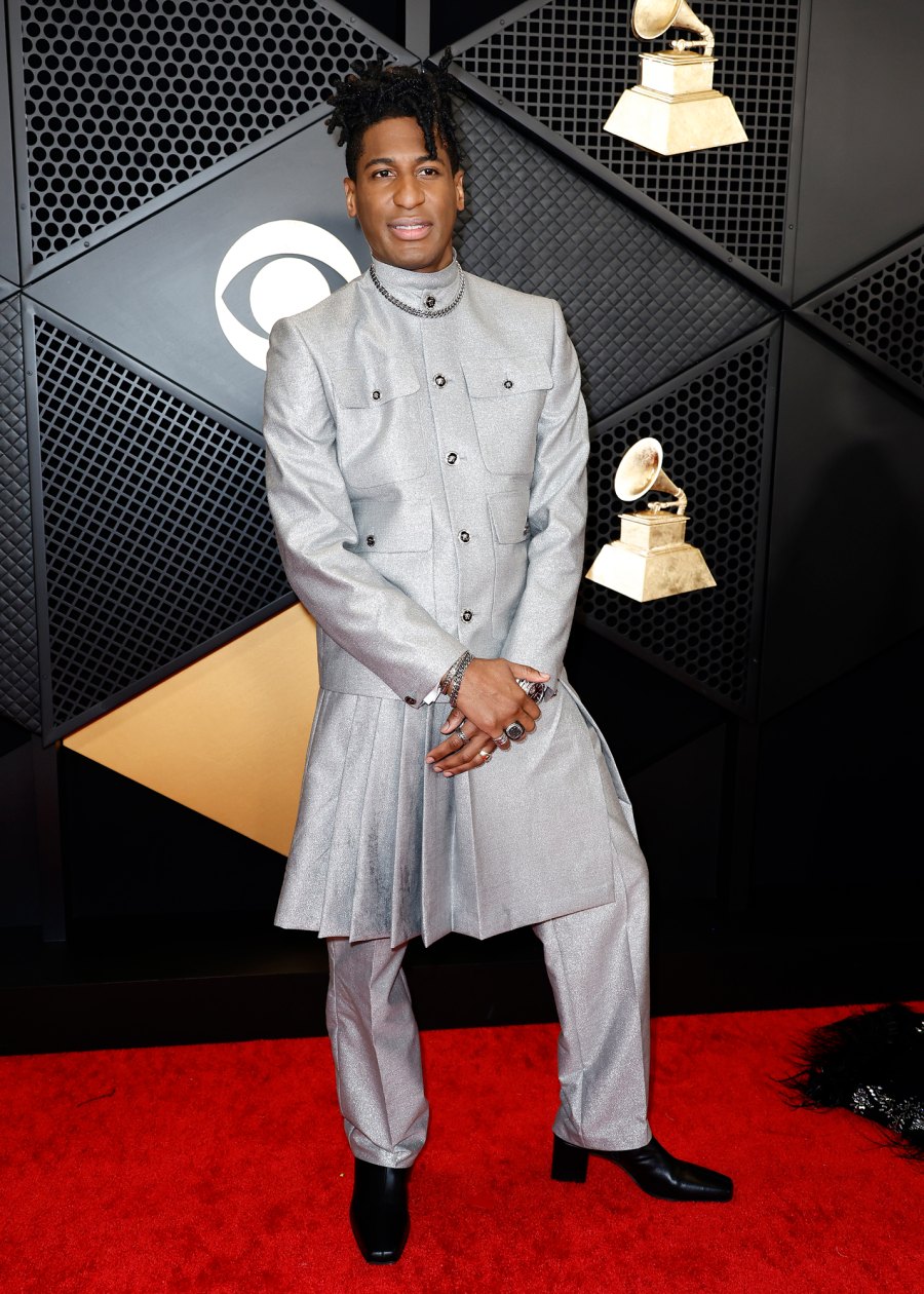 Grammys 2024 Red Carpet Arrivals