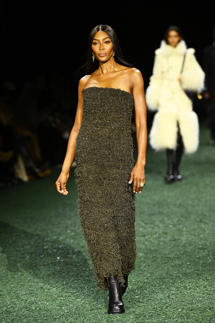 Naomi Campbell Best Runway Moments of All Time