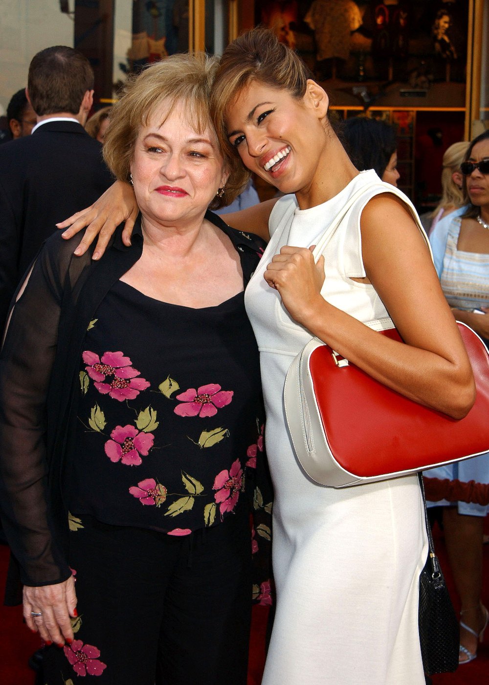 Eva Mendes Says Her Mom Is Incredible Following Her Battle With Cancer