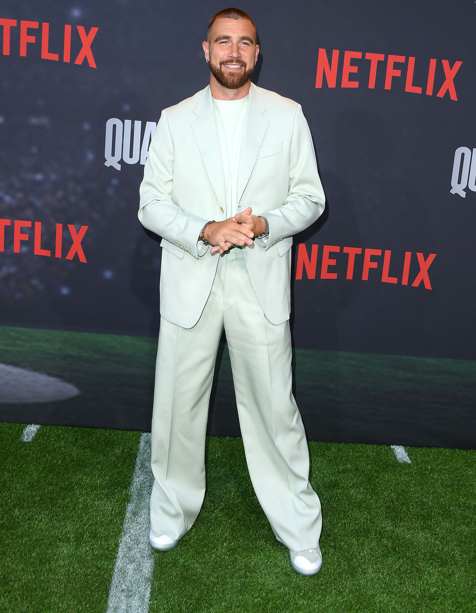 Feature Who Is Travis Kelce Friends With