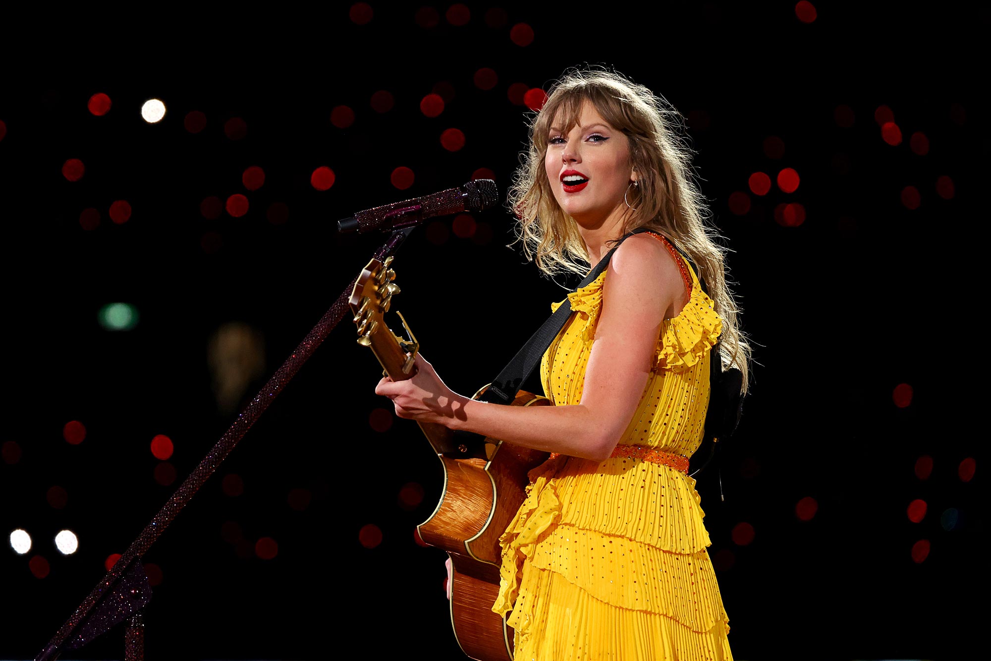 A Complete Guide to Taylor Swift s Literary References Before The Tortured Poets Department 879