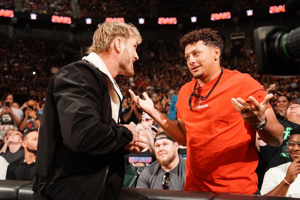 Patrick Mahomes Lends Logan Paul His Super Bowl Rings at WWE Raw