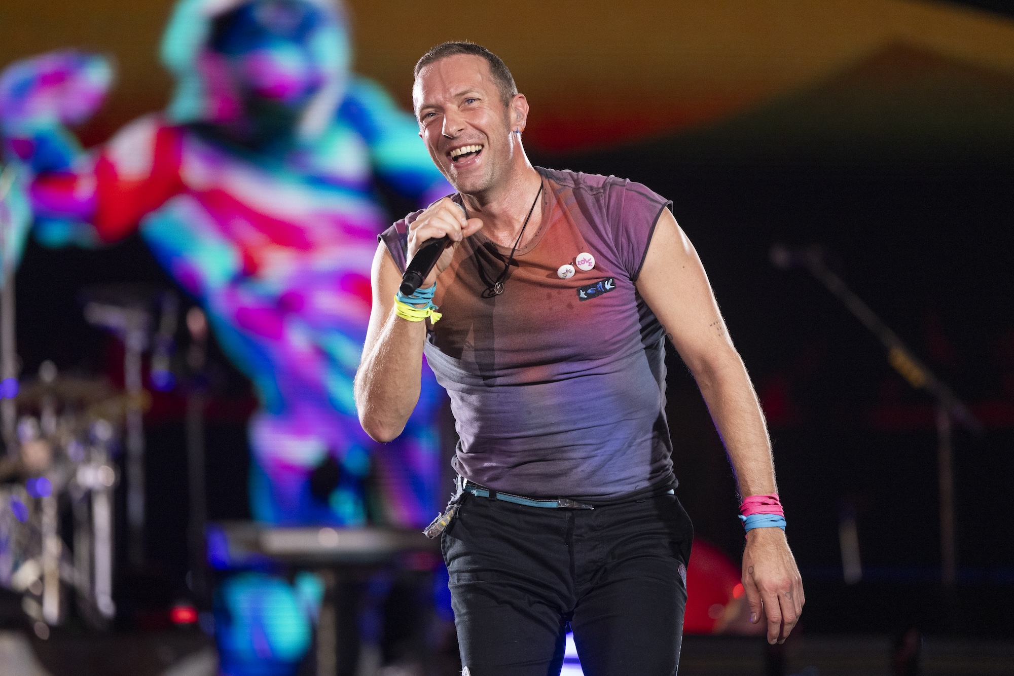 Chris Martin Gives 65-Year-Old Fan a Ride to Coldplay Concert