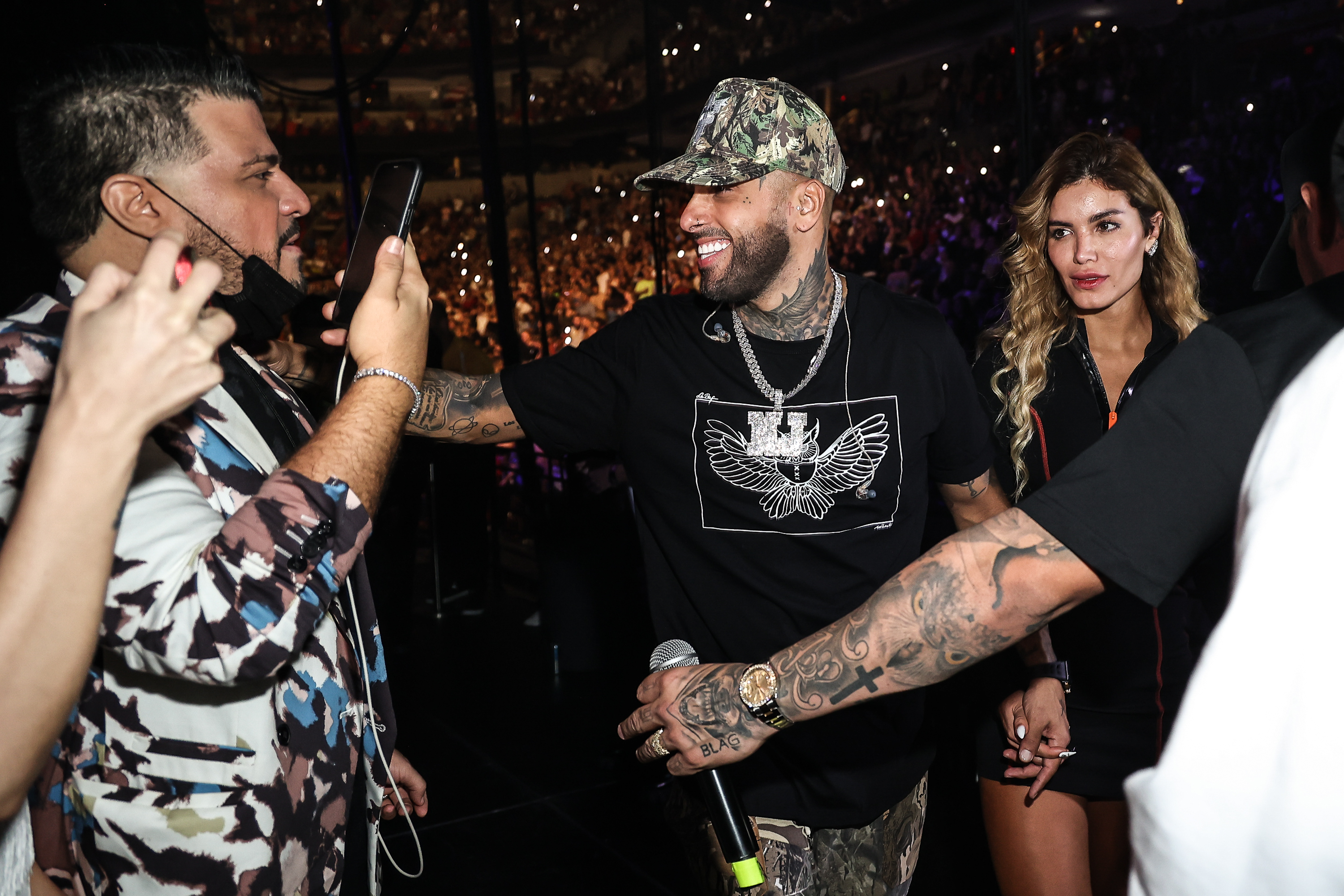 Nicky Jam y Aleska Génesis