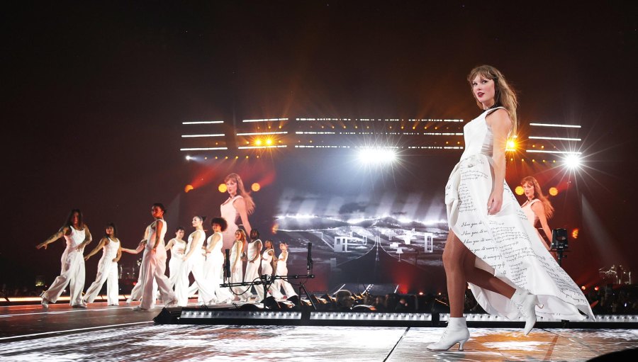Taylor Swift s Chicest Eras Tour Outfits 963