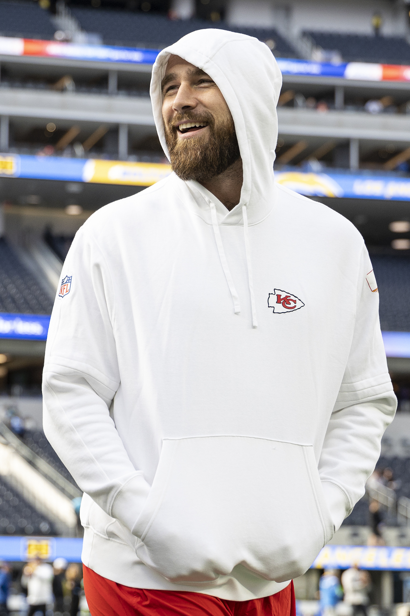 Travis Kelce Accepts Fan’s Friendship Bracelet at F1 Grand Prix: ‘Wish I Had One to Give You Back’
