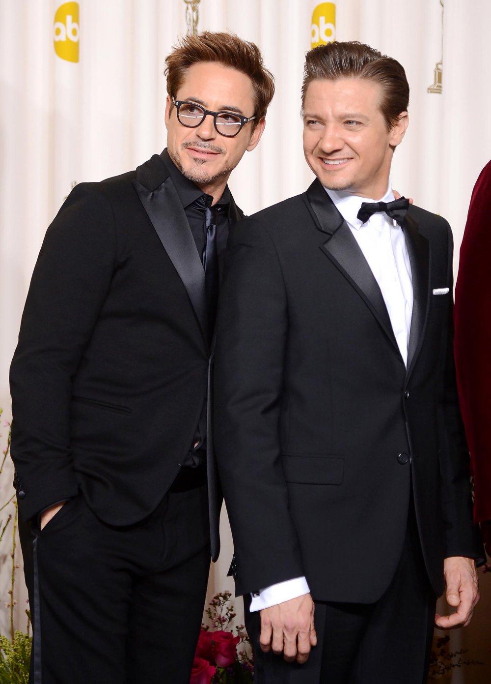 Jeremy Renner Gushes About Avengers Bond Robert Downey Jr