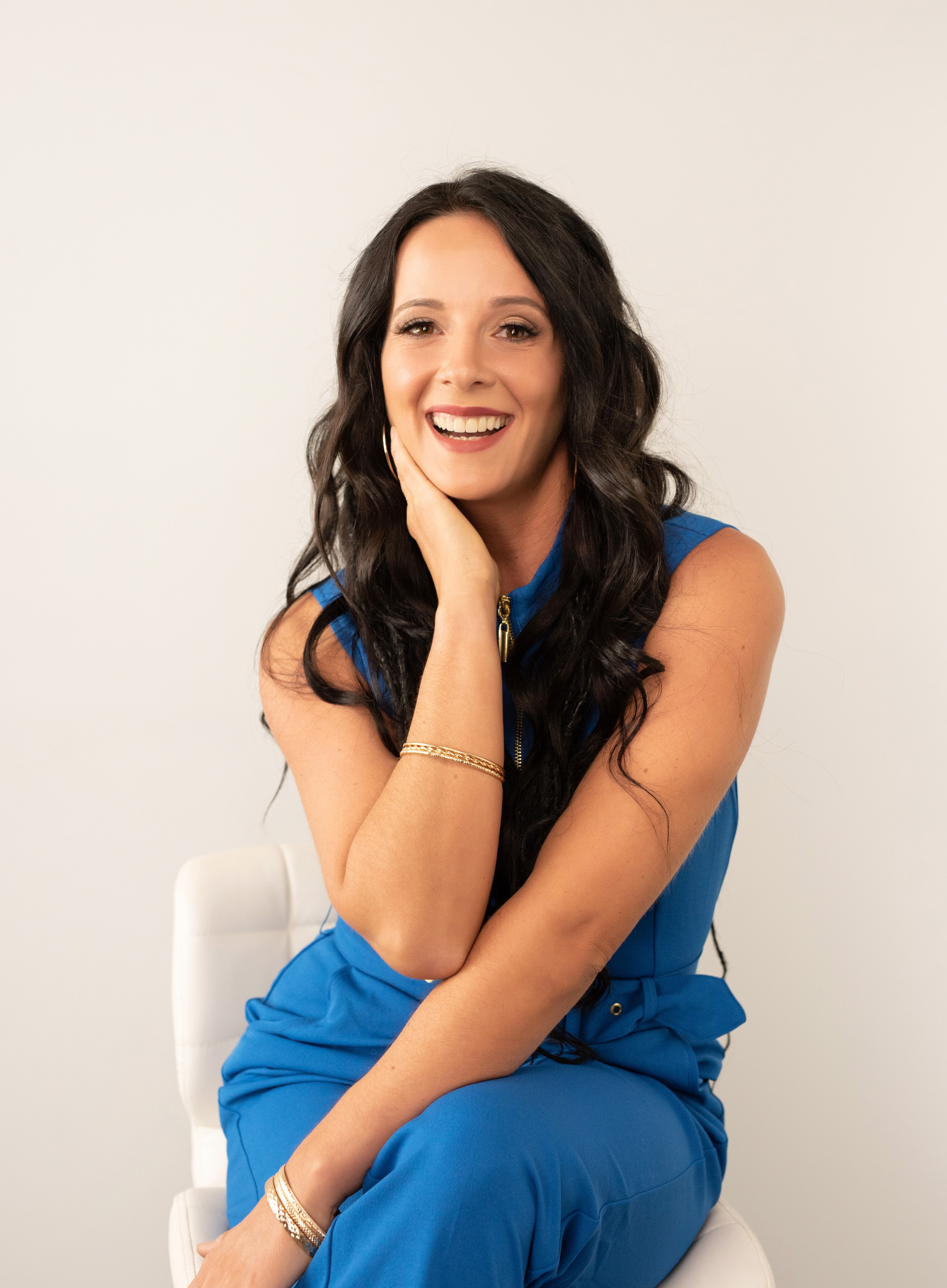 Jessica Jones Author Bio Us Weekly