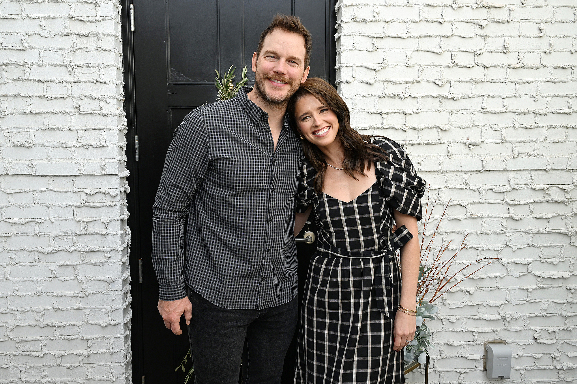 Pregnant Katharine Schwarzenegger and Chris Pratt Take Daughters Horseback Riding: It Makes 'Me Happy'