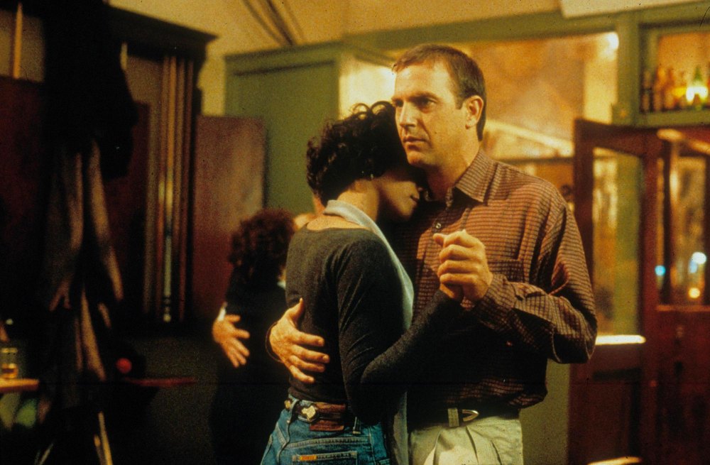 Kevin Costner Recalls Embracing Friendship With Whitney Houston I Was Her Imaginary Bodyguard