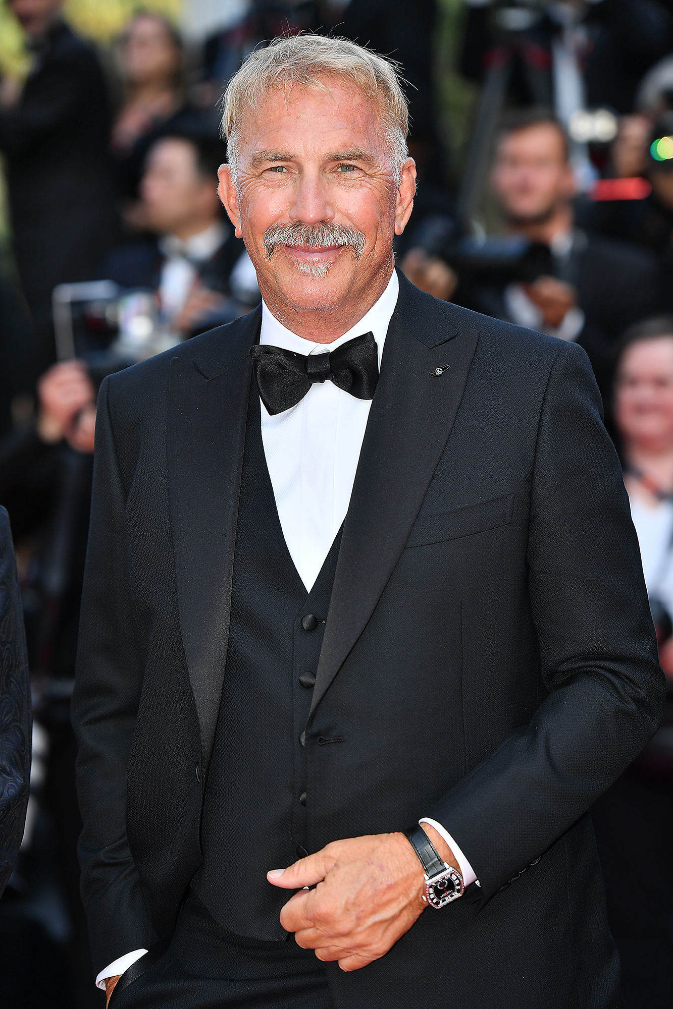 Kevin Costner Reveals What He’s Looking for in His Next Partner