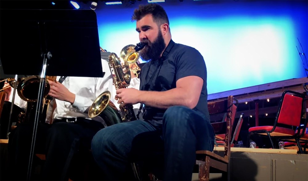 Kylie Kelce Says Jason Kelce Can Help Daughters With Music Sax 4