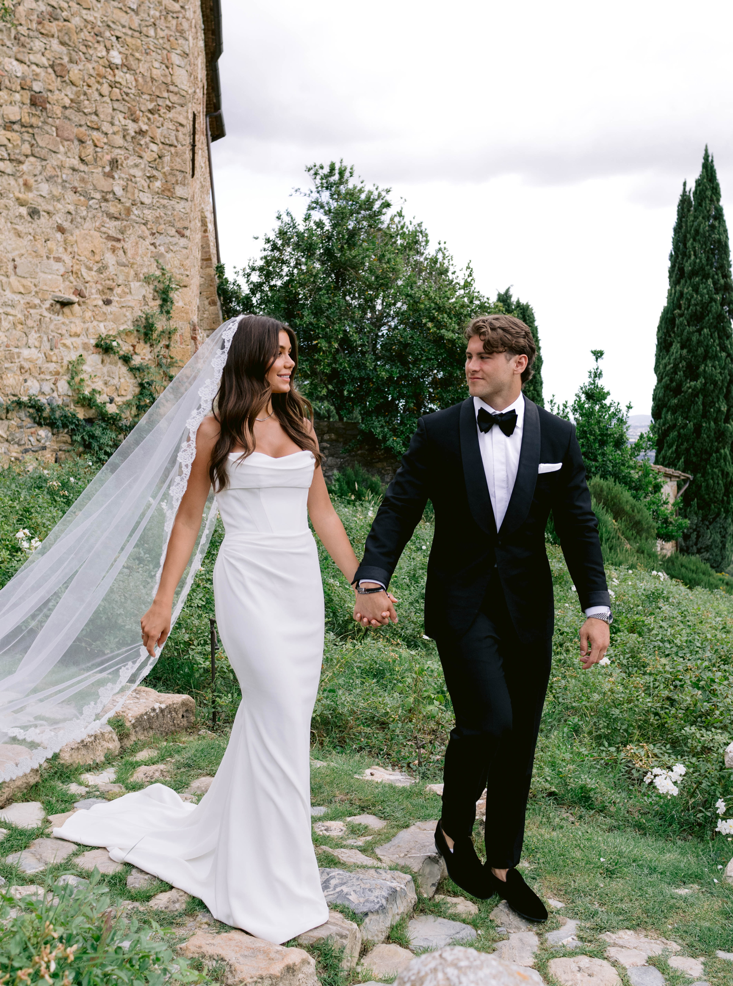 Hannah Ann and NFL Player Jake Funk Official Wedding Pics