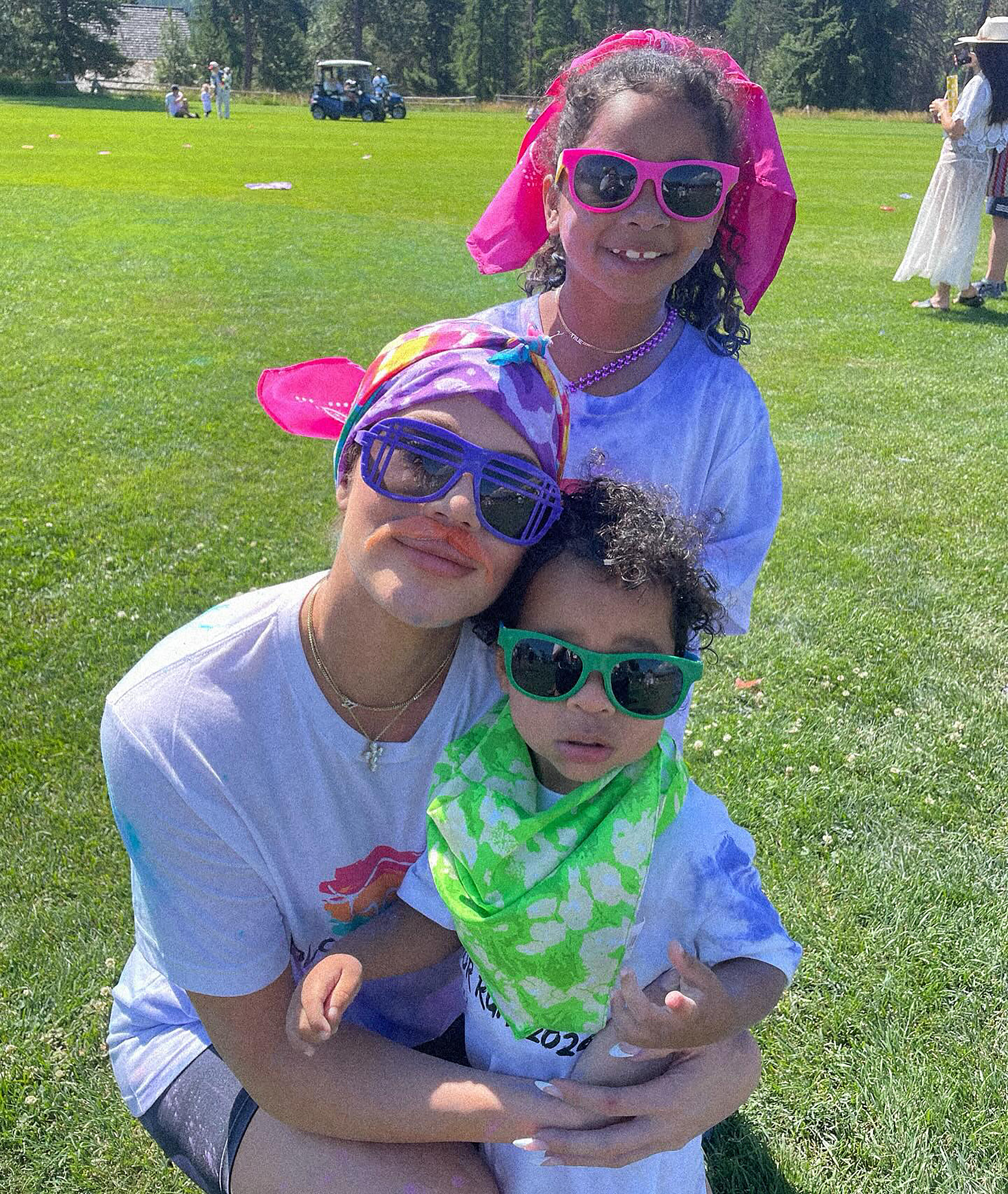 Khloe Kardashian Color Run
