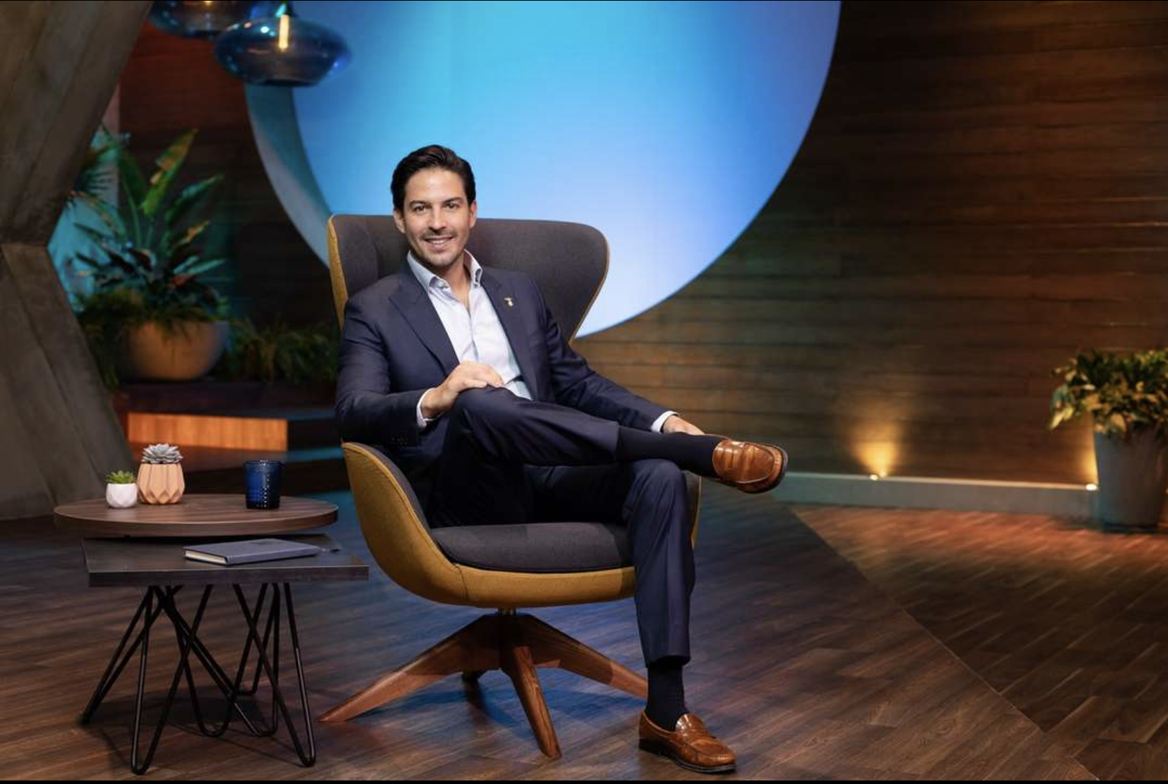 Víctor González Herrera.