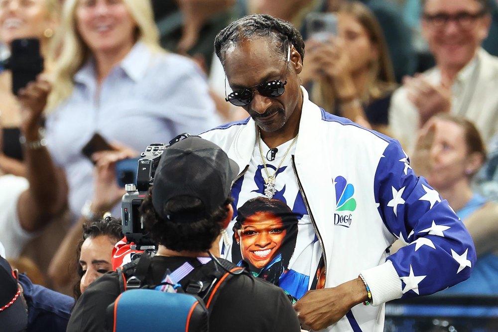 Los mejores momentos de Snoop Dogg en los Juegos Olímpicos de París 2024 desde llevar la antorcha hasta animar a los atletas 442