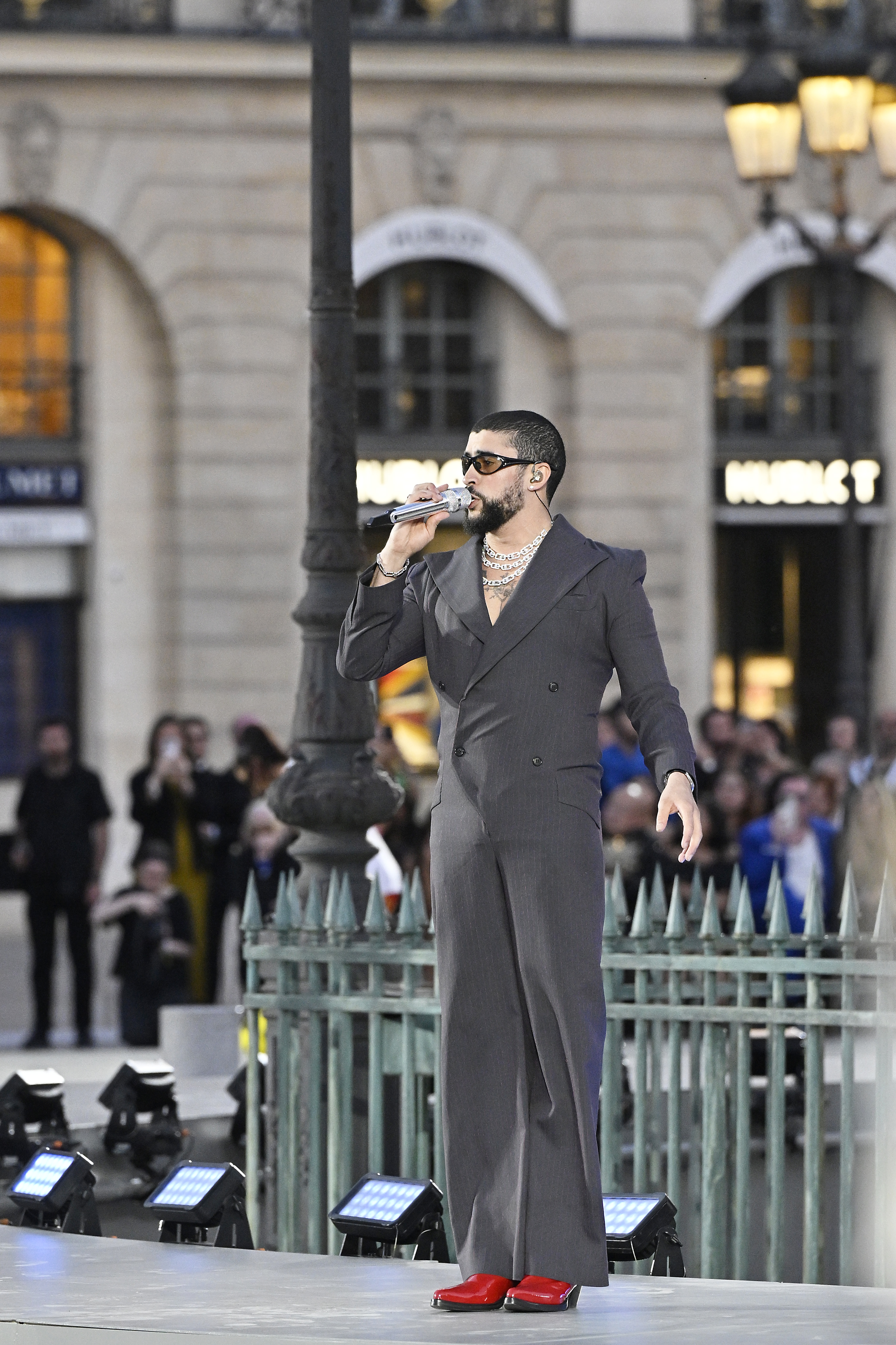 Bad Bunny en París, Francia, junio de 2024.