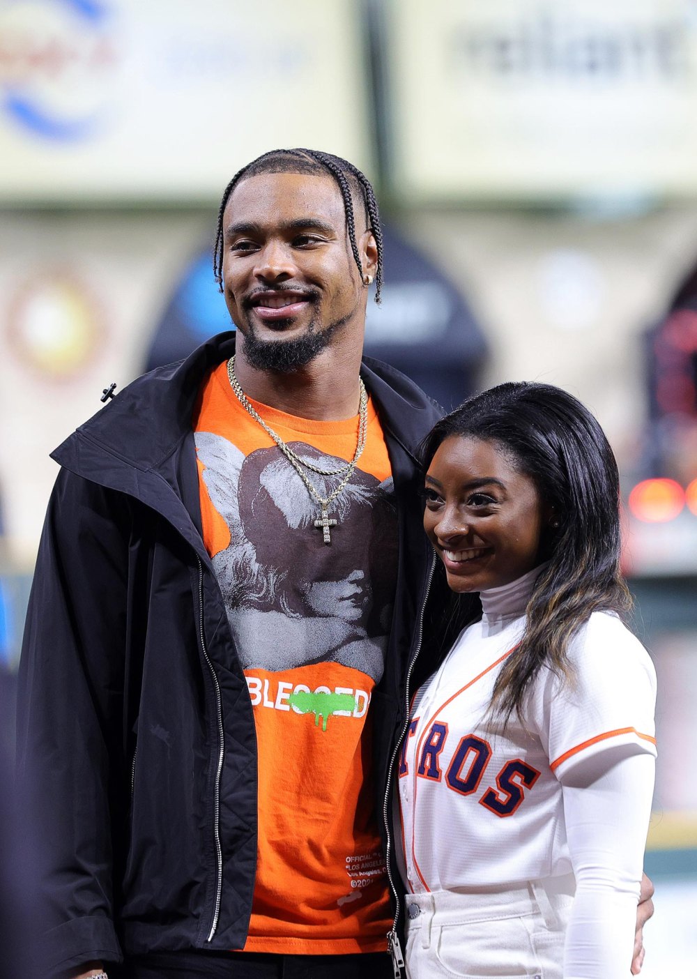 Simone Biles Defends Letting Husband Jonathan Owens Wear Her Gold Medal Leave Us Alone 581