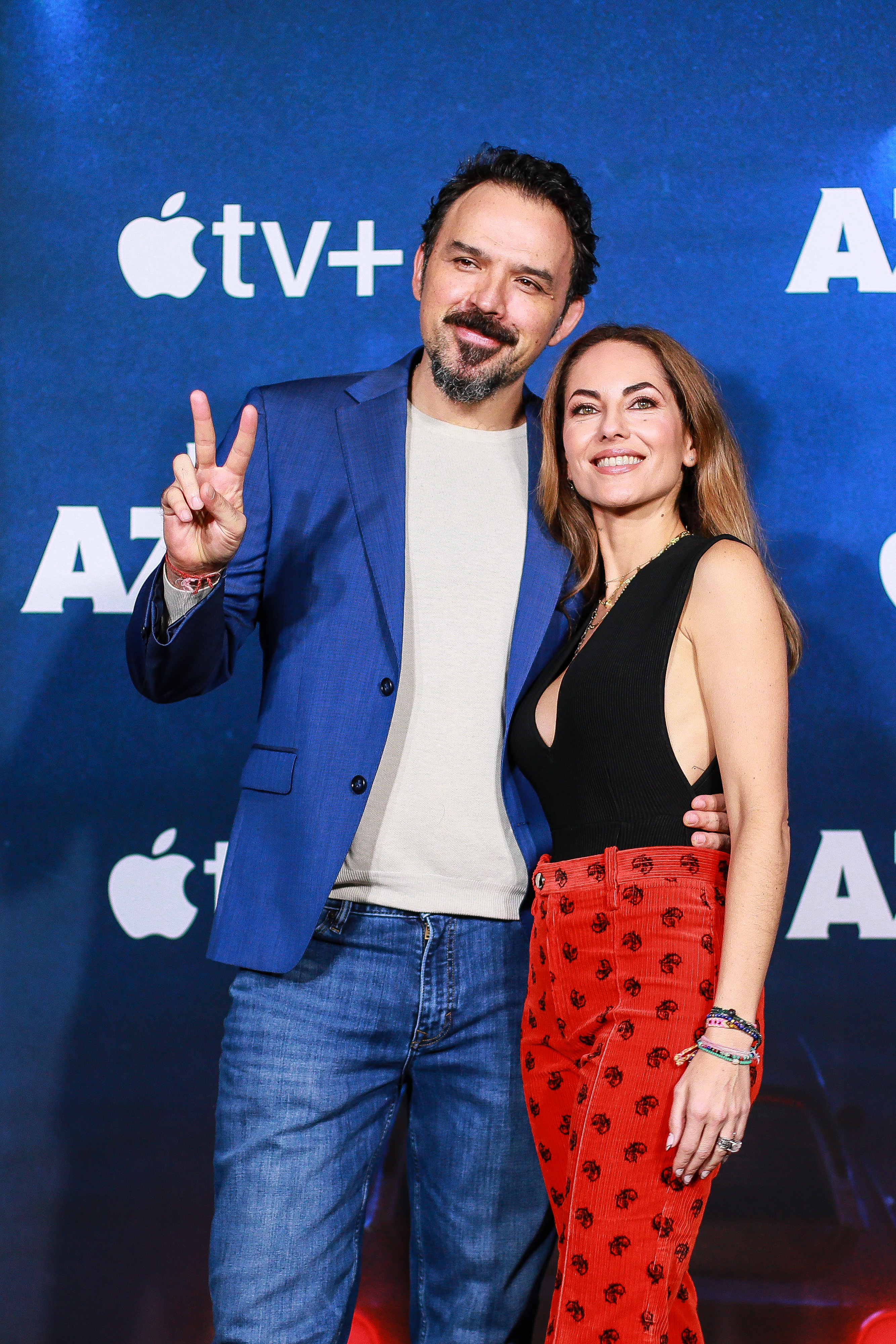 Fernando Rovzar y Bárbara Mori
