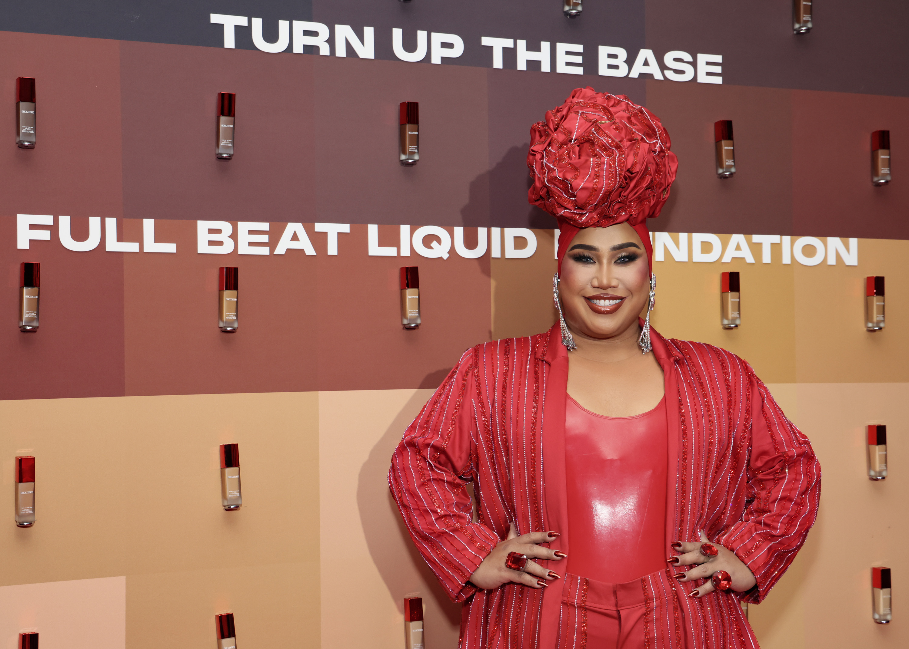 Patrick Starrr foundation One/Size