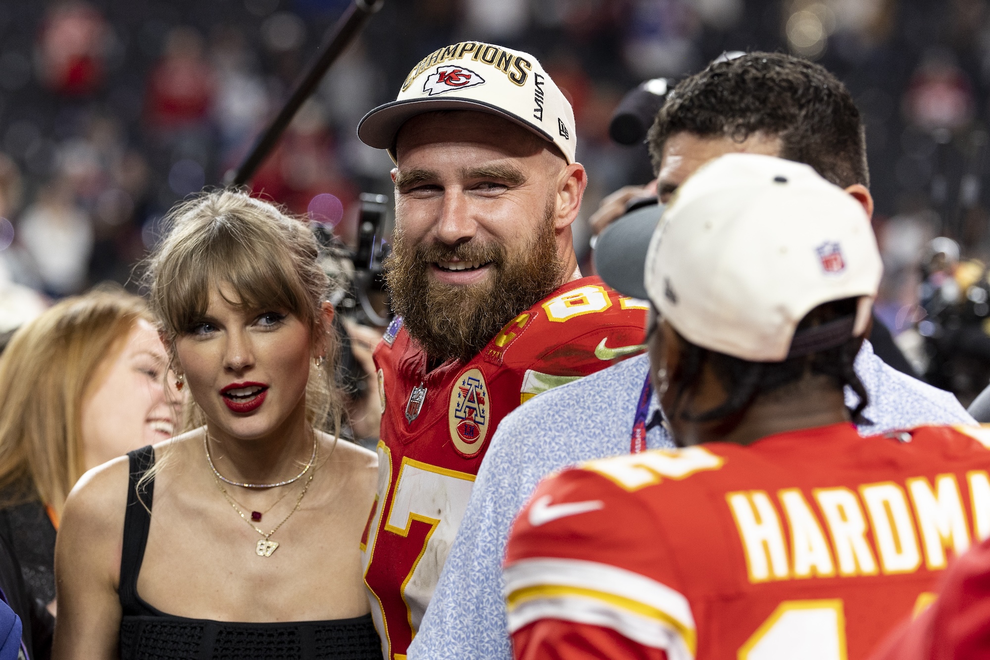 ESPN Recreates Taylor Swift s Reputation Album Cover With Travis Kelce After Chiefs Win